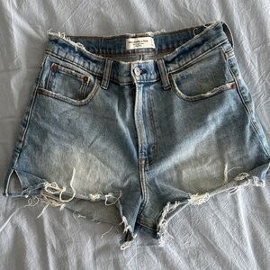 Abercrombie & Fitch Frayed Hem Jean Shorts